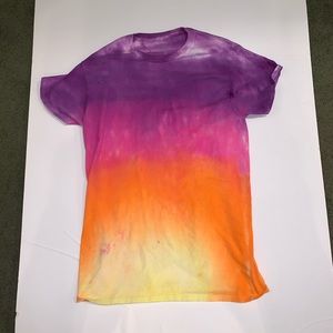 Medium sunset tie dye tee.